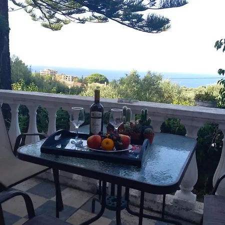 Διαμέρισμα Dali Sea View