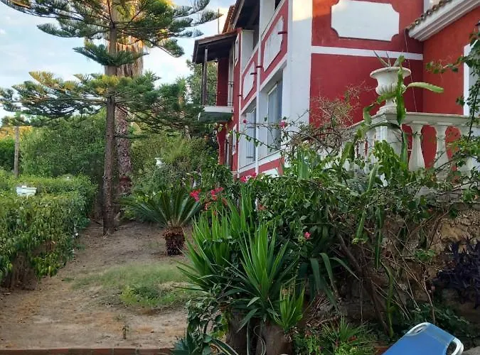 Dali Sea View Апартаменты *